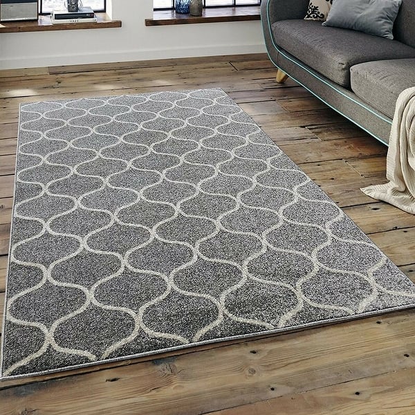 https://ak1.ostkcdn.com/images/products/is/images/direct/24d239425400a108e6d87abb740d729abfb2f422/Pyramid-Decor-Area-Rugs-for-Clearance-Grey-Modern-Geometric-Design.jpg?impolicy=medium