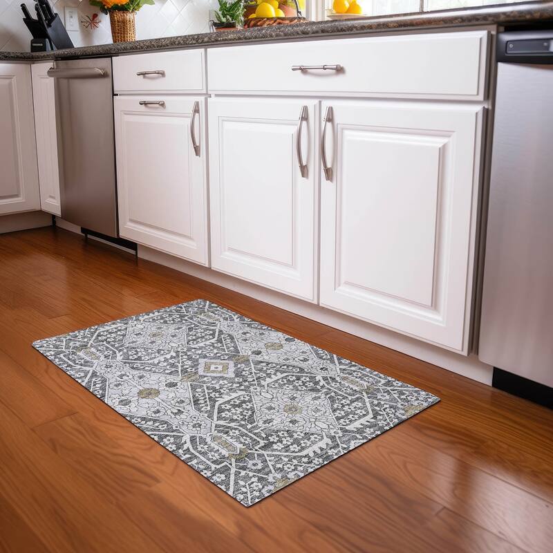 Premium Washable Super Soft Traditional Agra Mayfield Rug - Charcoal - 1'8" x 2'6"