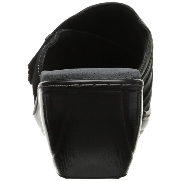 softwalk mason clogs