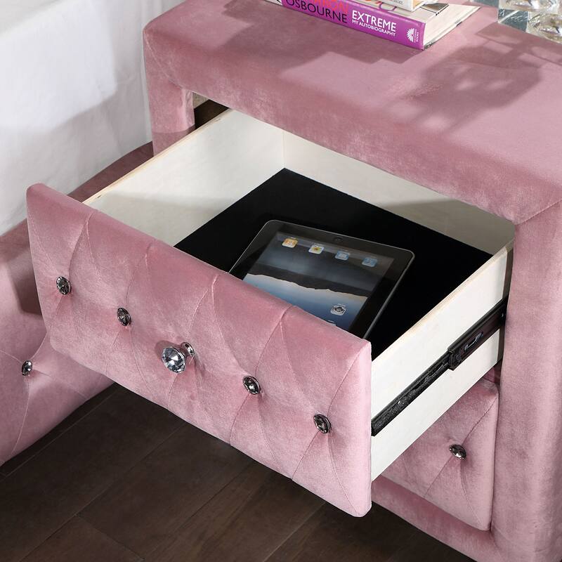 Vyvi Glam Pink Fabric 5-Piece Upholstered Panel Bedroom Set by Furniture of America