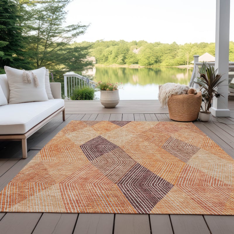 Machine Washable Indoor/ Outdoor Diamond Stripes Chantille Rug