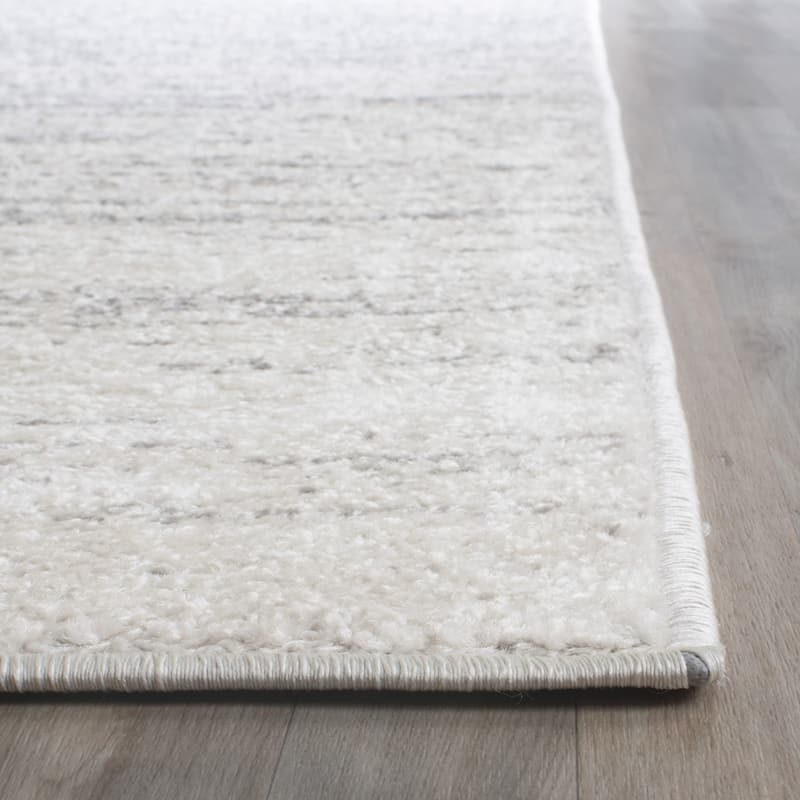 SAFAVIEH Adirondack Vera Modern Ombre Distressed Area Rug