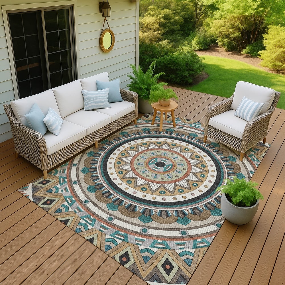 Machine Washable Indoor/ Outdoor Boho Mosaic Chantille Rug