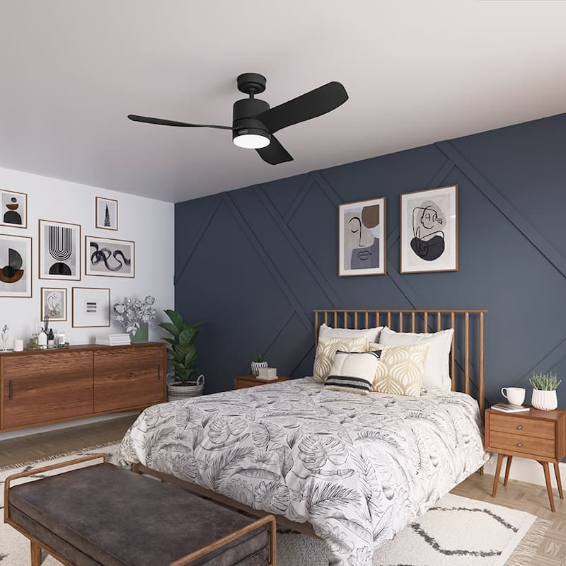 Hunter 52" Bolsa Indoor/Outdoor Ceiling Fan with LED Light and Handheld Remote - Transitional, Contemporary - DAMP RATED