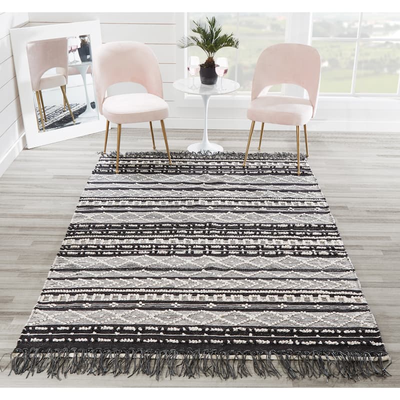 Momeni Otto Handwoven Geometric Black Indoor/Outdoor Rug