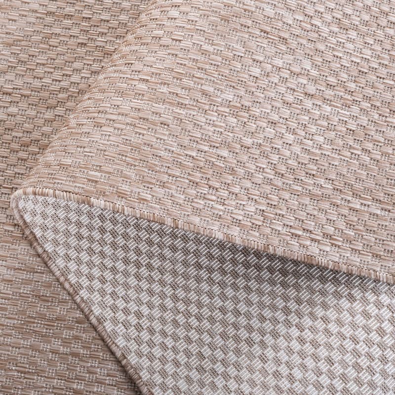 SAFAVIEH Beach House Olya Transitional Rug