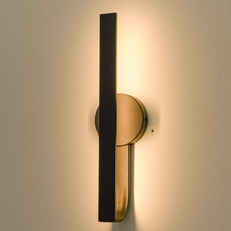 18.3" Modern Black Outdoor Wall Light - 8W 3000K Warm Light, IP54 Waterproof Linear Fixture for Patio & Porch