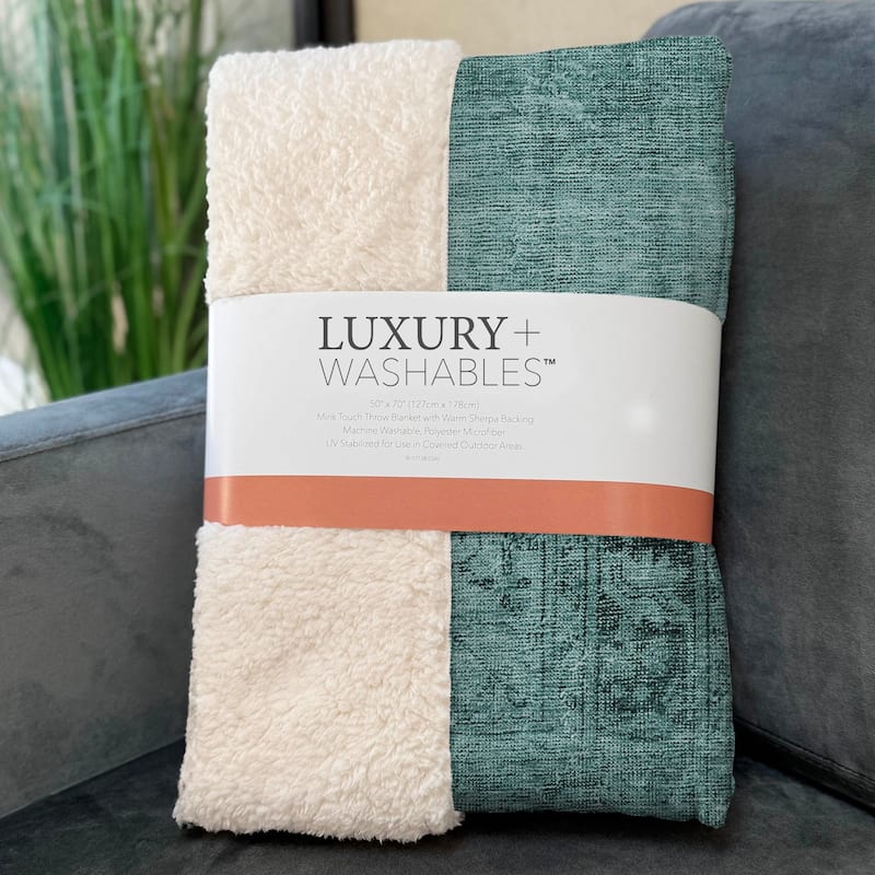 Premium Machine Washable Vintage Traditional Sherpa Throw Blanket