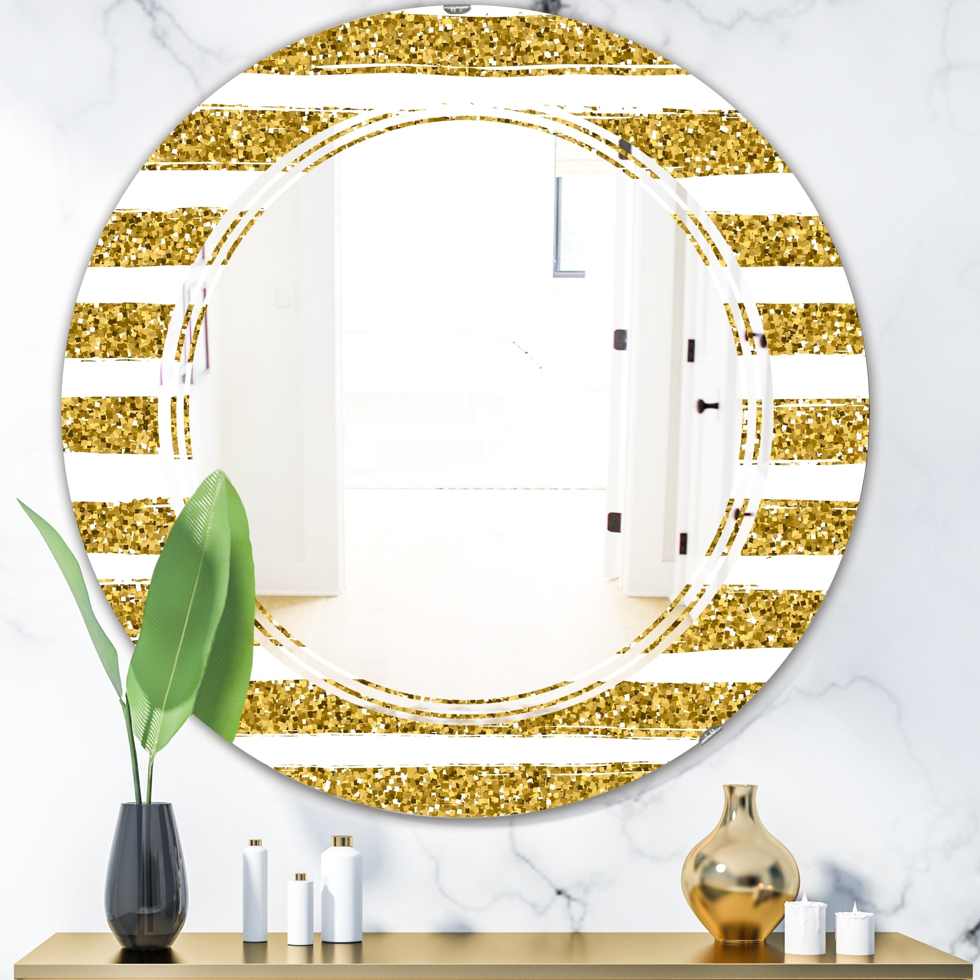 https://ak1.ostkcdn.com/images/products/is/images/direct/2507e742ff97ebf60fc14f592d70008d0e1d44be/Designart-%27Golden-Horizontal-Lines%27-Modern-Round-or-Oval-Wall-Mirror---Triple-C.jpg