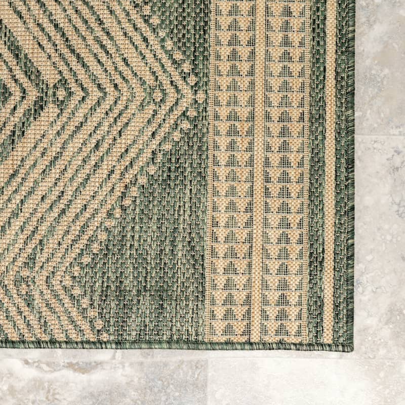 Nuloom Charlotte Contemporary Indoor/Outdoor Area Rug