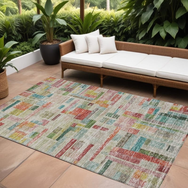 HomeRoots Striped Transitional Rectangle Outdoor Rug - 8' X 10'