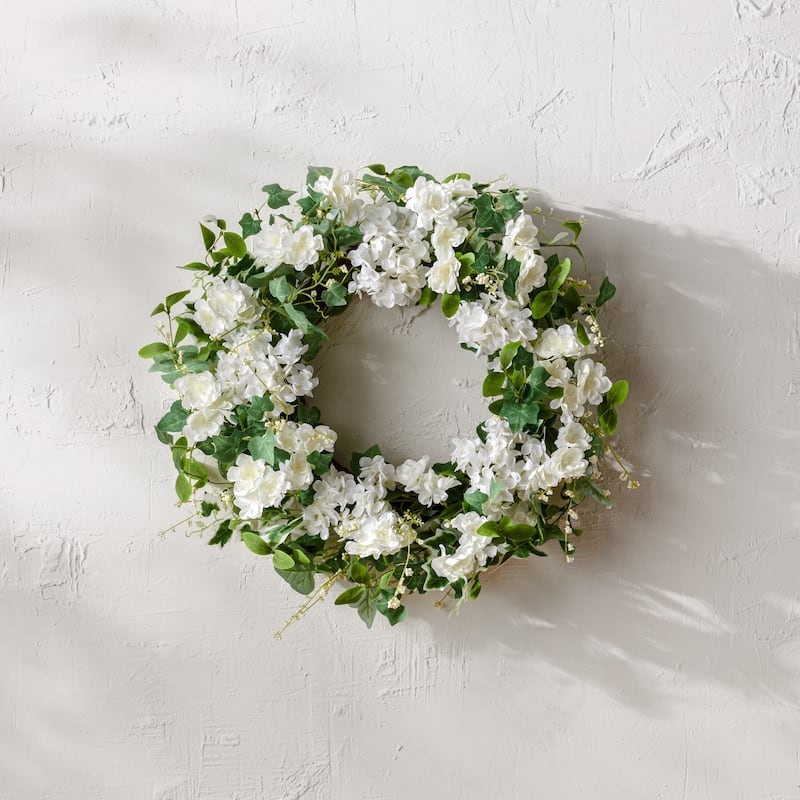 Hydrangea and Ivy Leaf Wreath 21.5"D