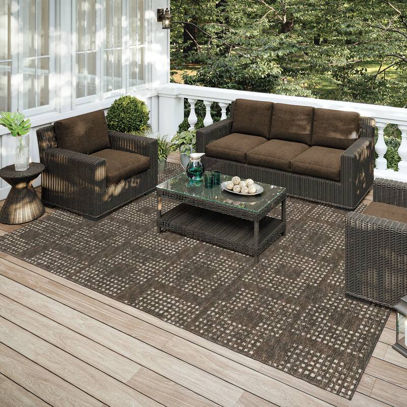 Indoor/ Outdoor Eleanor Modern Houndstooth Washable Rug