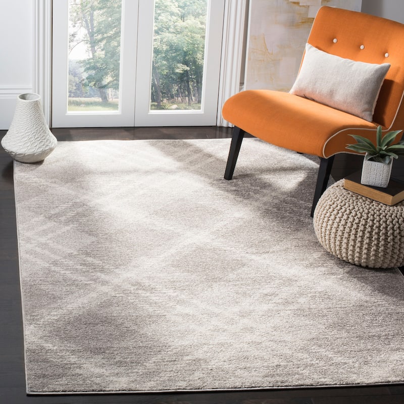 SAFAVIEH Adirondack Lisete Vintage Boho Oriental Rug - 9' x 12' - Light Grey/Ivory