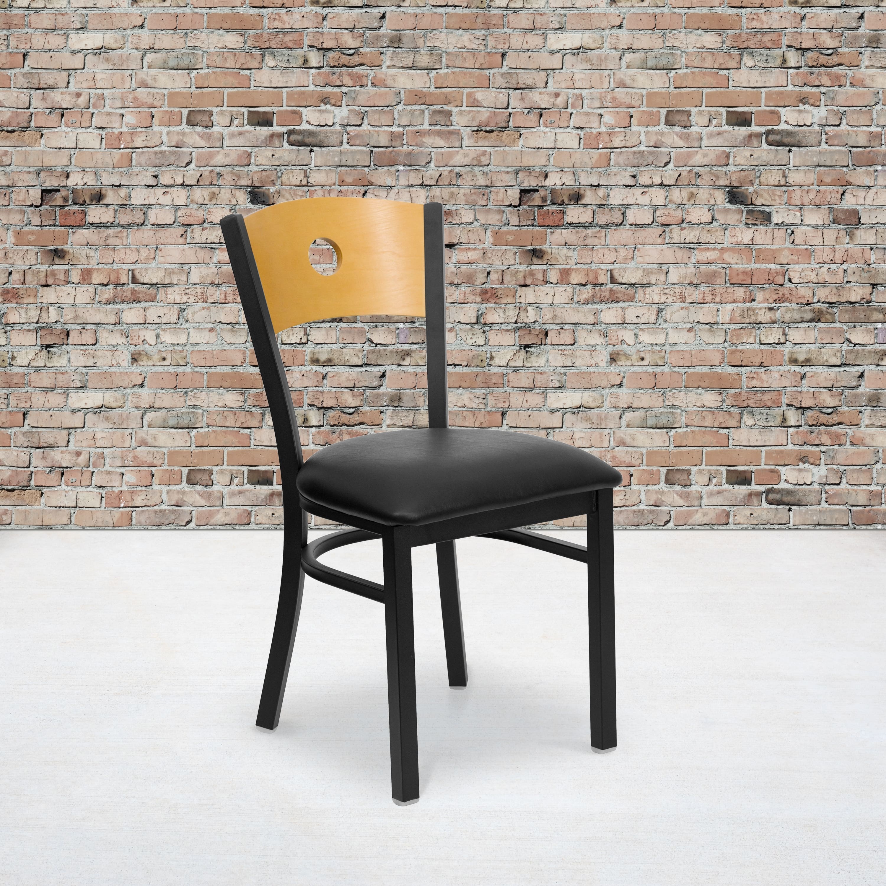 Option natural wood back/black vinyl seat
