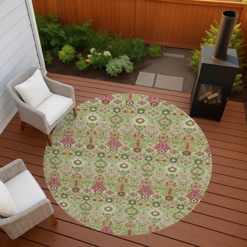 Machine Washable Indoor/ Outdoor Traditional Xander Chantille Rug - Aloe - 8' x 8'