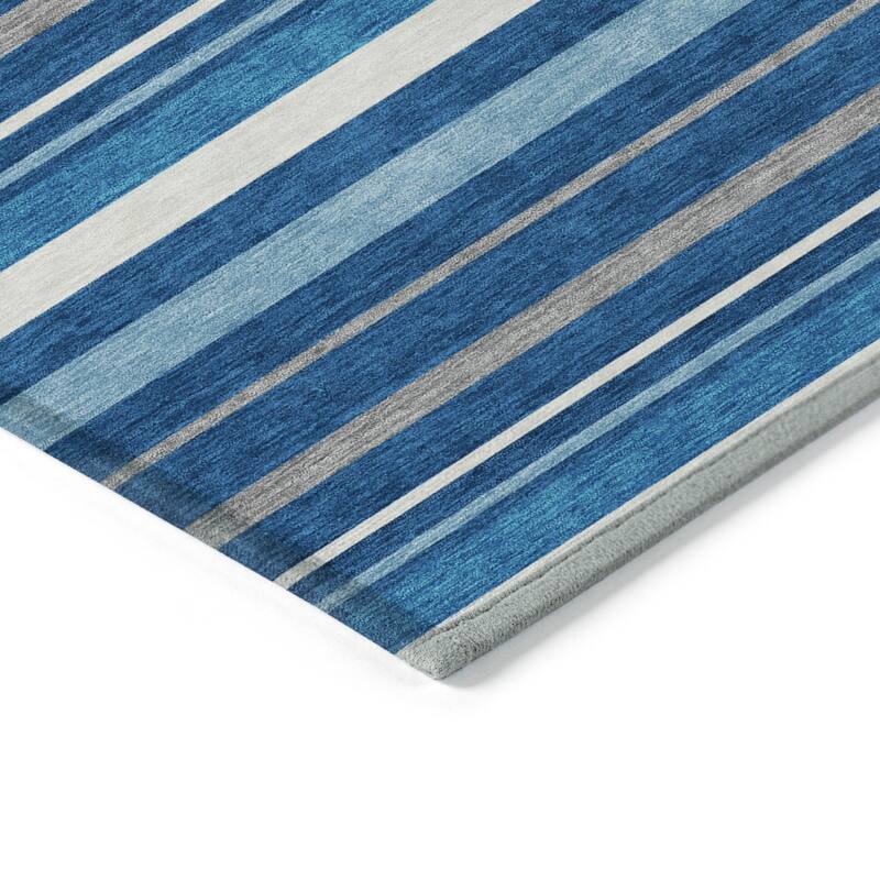 HomeRoots Striped Transitional Rectangle Outdoor Rug