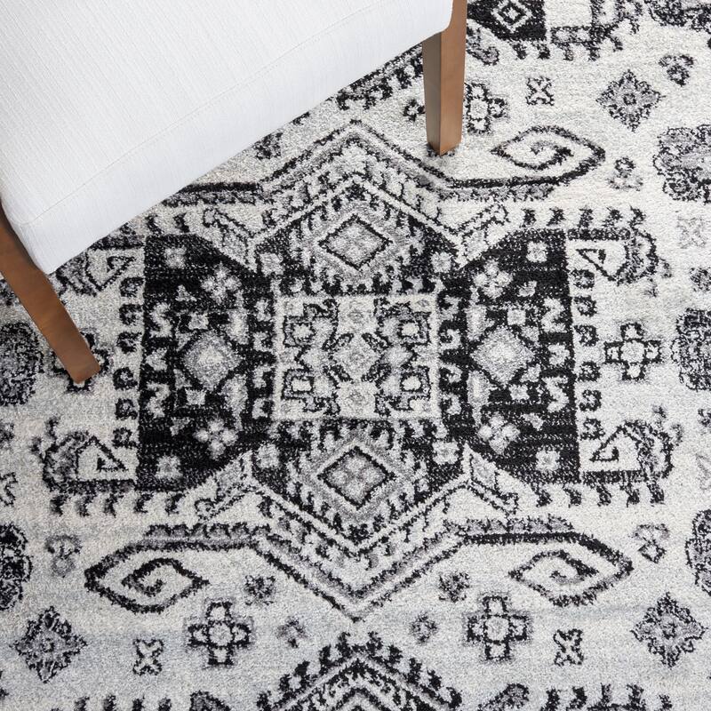 SAFAVIEH Tulum Morgana Bohemian & Eclectic Rug - 2' x 9' Runner
