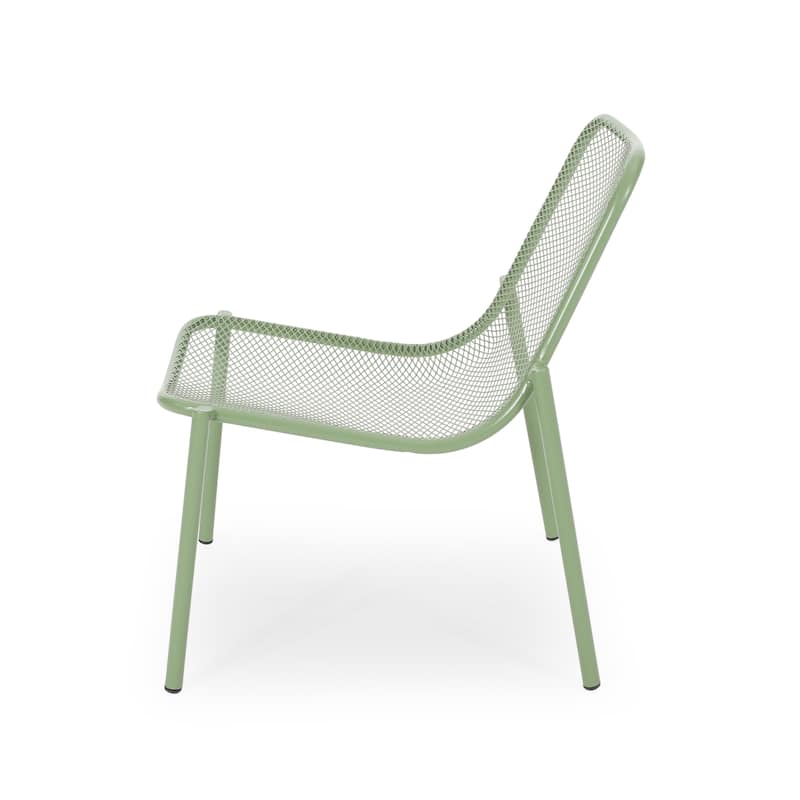 Stylish and Comfortable Outdoor Chair