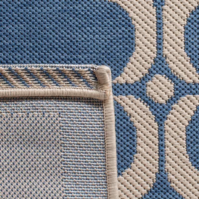 SAFAVIEH Courtyard Charleen Indoor/ Outdoor Waterproof Patio Backyard Rug - 5'3" x 7'7" - Blue/Beige