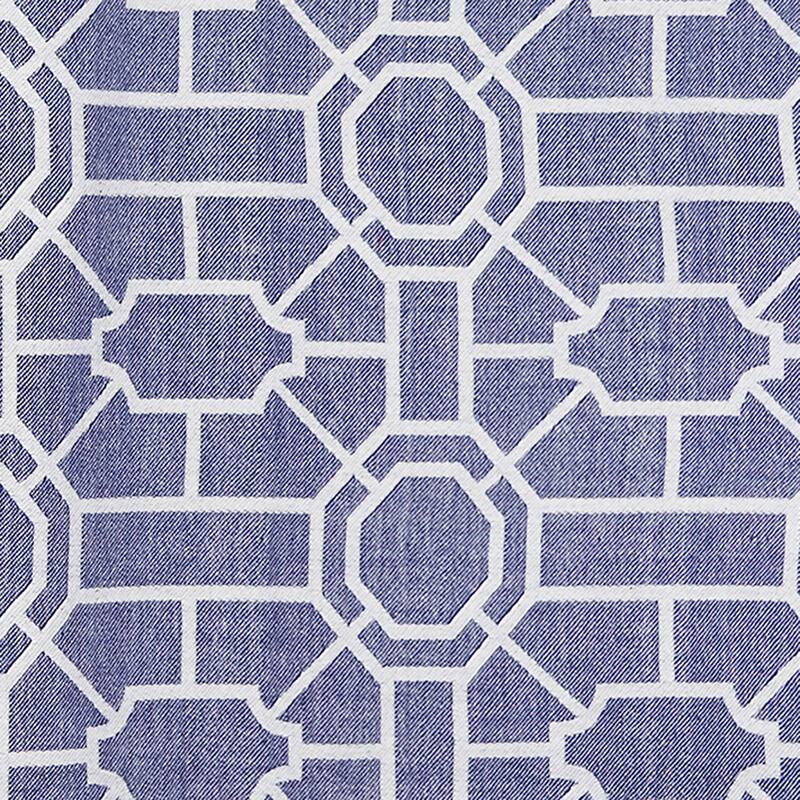 Trellis Woven Table Runner - 13" x 72"