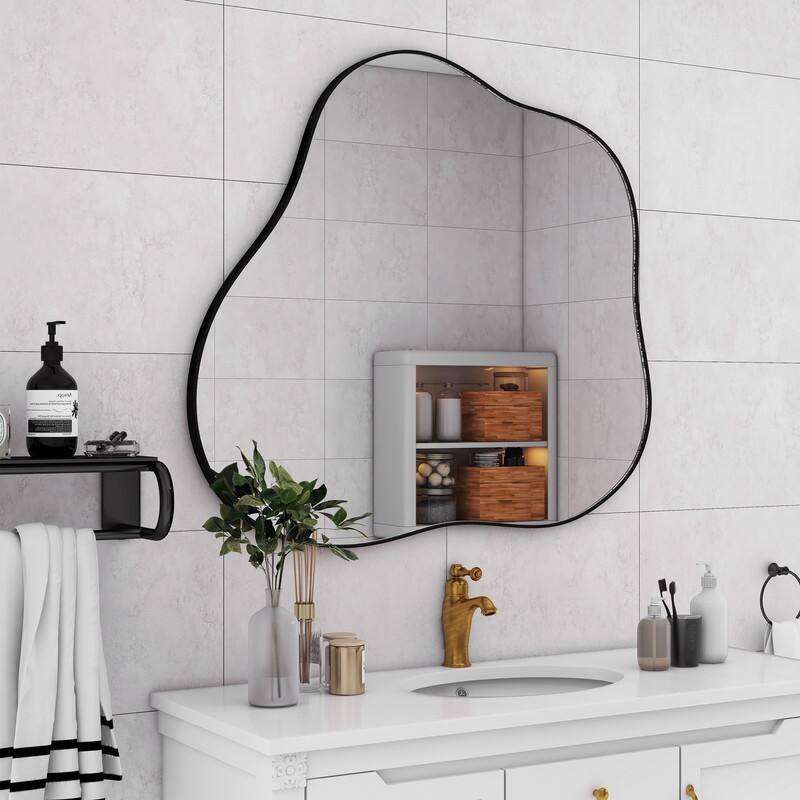 Asymmetrical Cloud-Shaped Accent Wall Mirror - 29.53"×32.5"