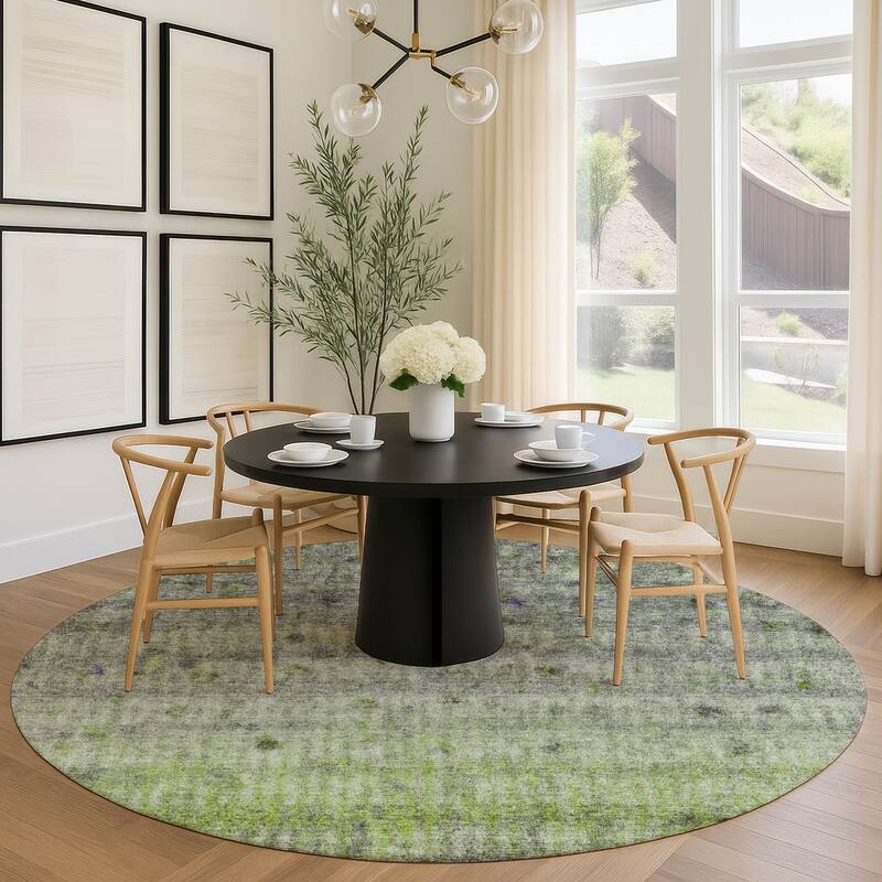 Machine Washable Indoor/ Outdoor Ombre Stripes Chantille Rug