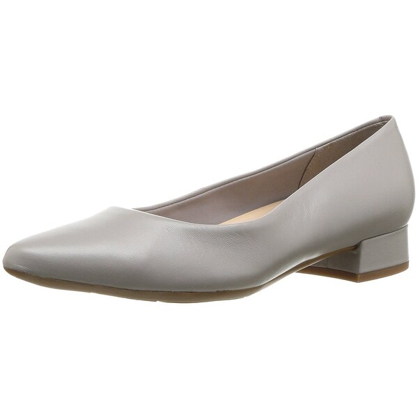 easy spirit flat dress shoes