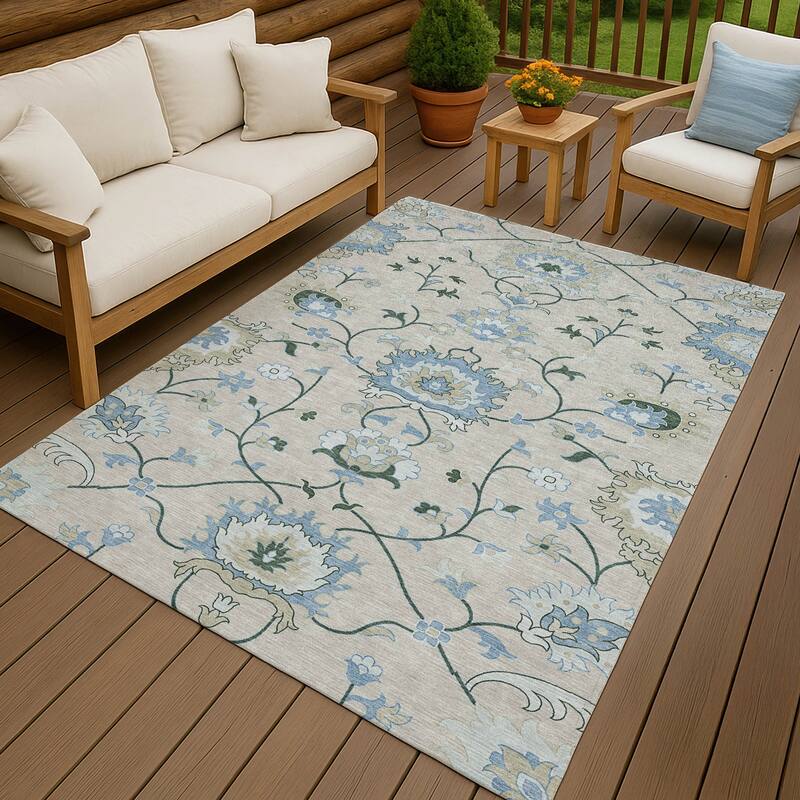 Machine Washable Indoor/ Outdoor Traditional Serena Chantille Rug