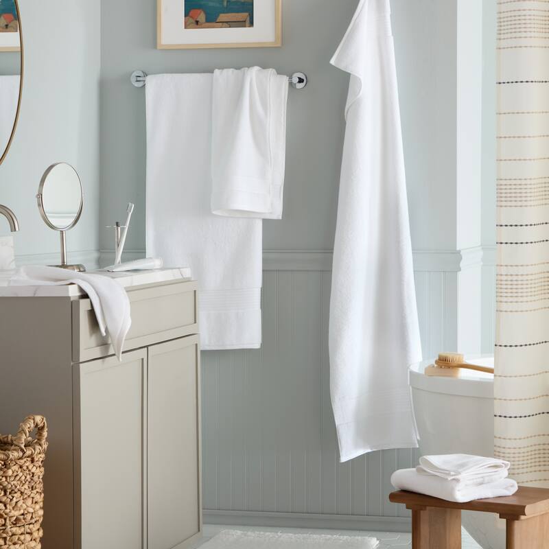 TOWN & COUNTRY EVERYDAY 6-Piece Assorted Solid Dobby Border Set, 2-Bath Towels, 2-Hand Towels, 2-Washcloths