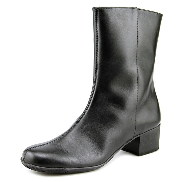 walking cradles boots