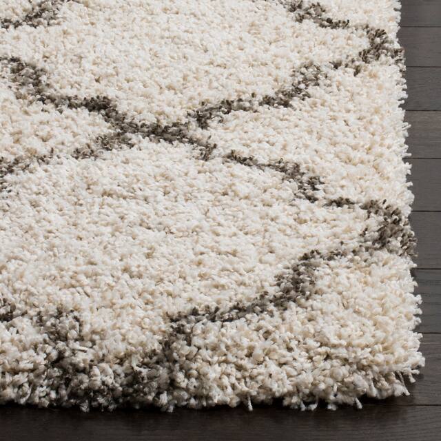 SAFAVIEH Hudson Shag Vitchka Glam Trellis 2-inch Area Rug