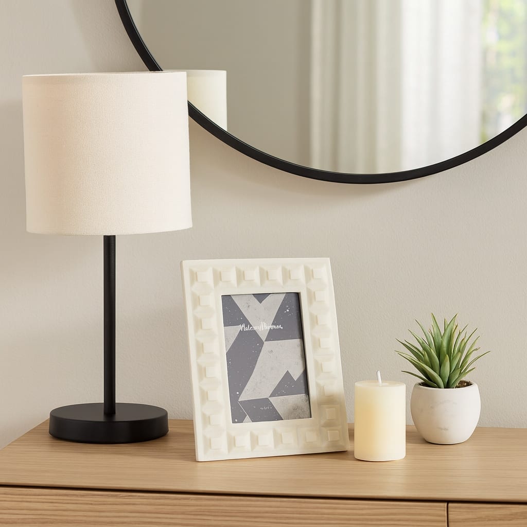 Resin Block Border Decorative Photo Frame - White