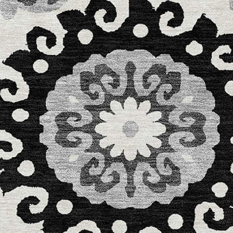 HomeRoots Floral Medallion Transitional Rectangle Outdoor Rug