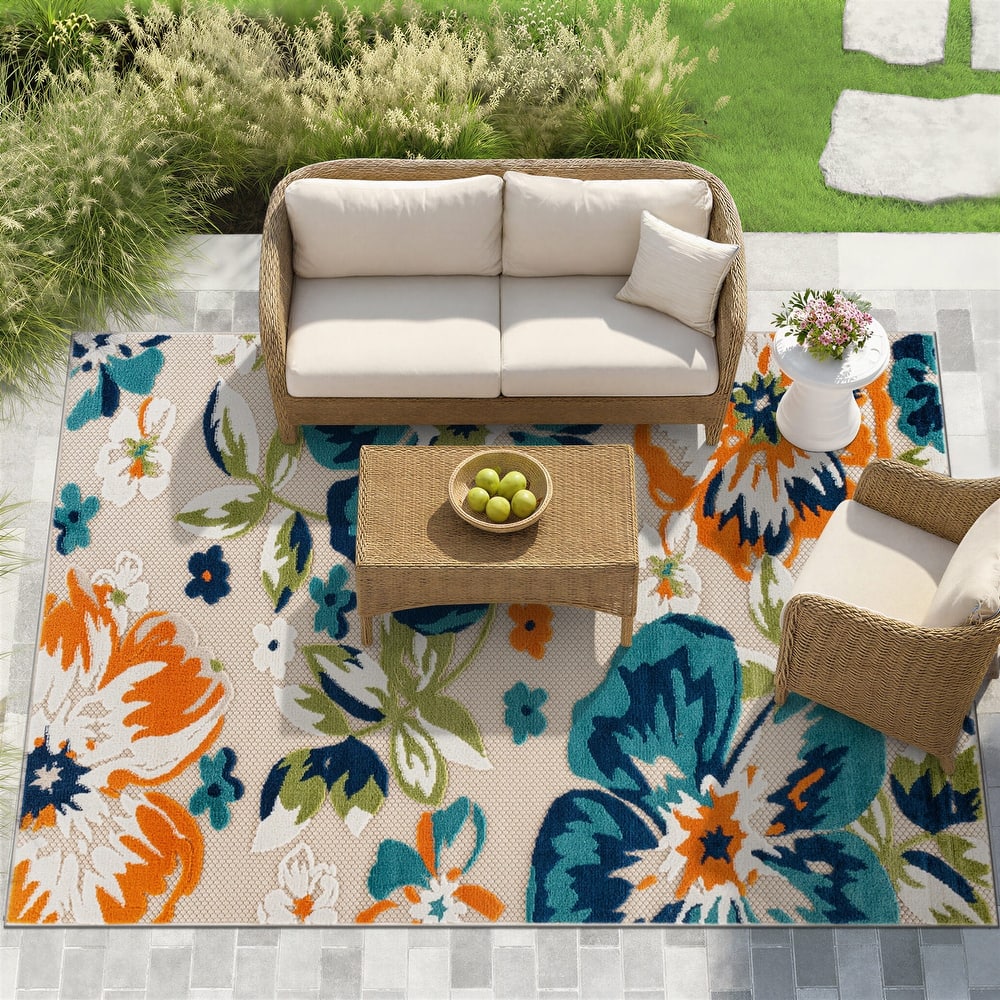 Bergamo Contemporary Floral Indoor/Outdoor Area Rug