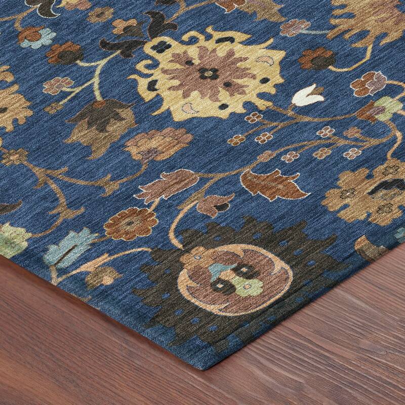 Machine Washable Indoor/ Outdoor Traditional Marci Chantille Rug