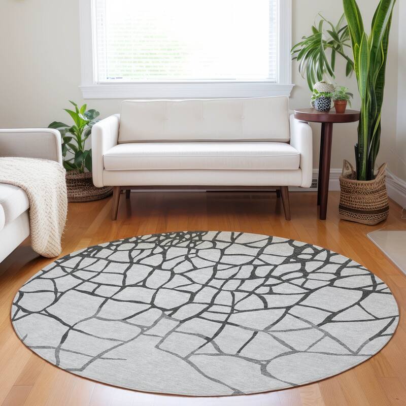 Machine Washable Indoor/ Outdoor Abstract Webby Chantille Rug - Gray - 8' x 8'