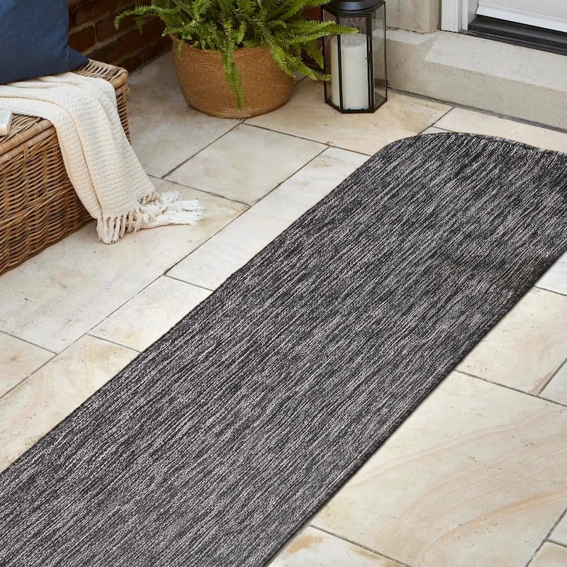 JONATHAN Y Miles Modern Minimalist Radius Corner Solid Indoor/Outdoor Shaped Area Rug