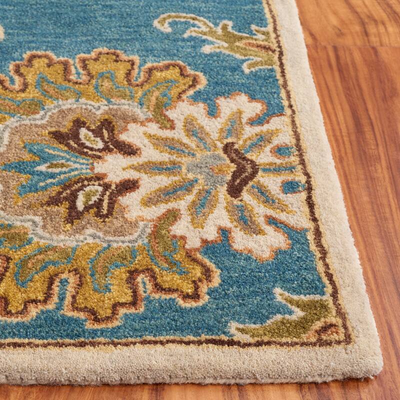 SAFAVIEH Handmade Heritage Party Time Traditional Wool Rug
