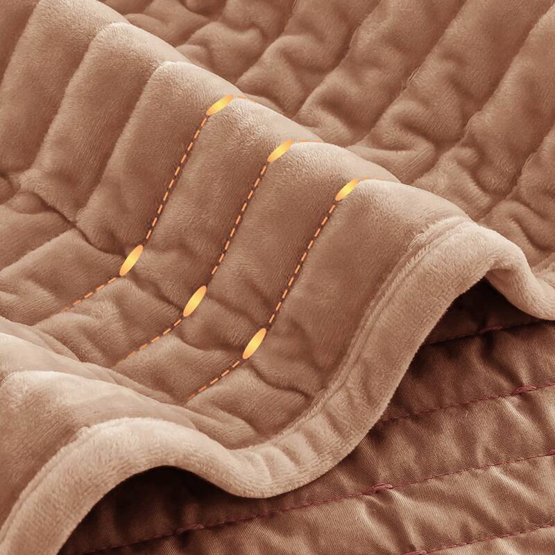 Wonderful Velvet 3 Piece Quilt Set