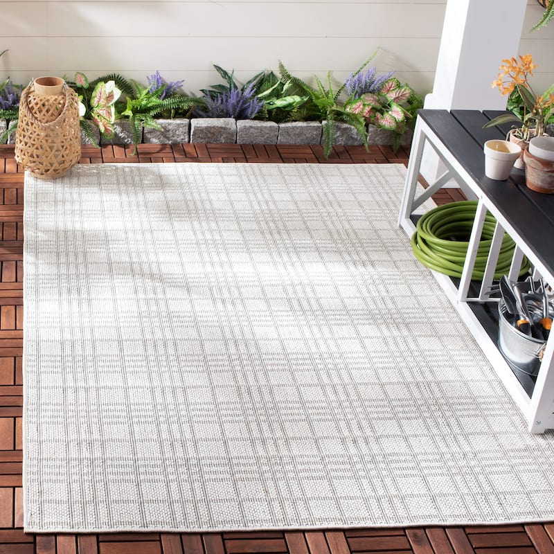 SAFAVIEH Bermuda Washable Ardi Indoor/ Outdoor Waterproof Rug - 6'7" x 9'2" - Ivory/Light Grey