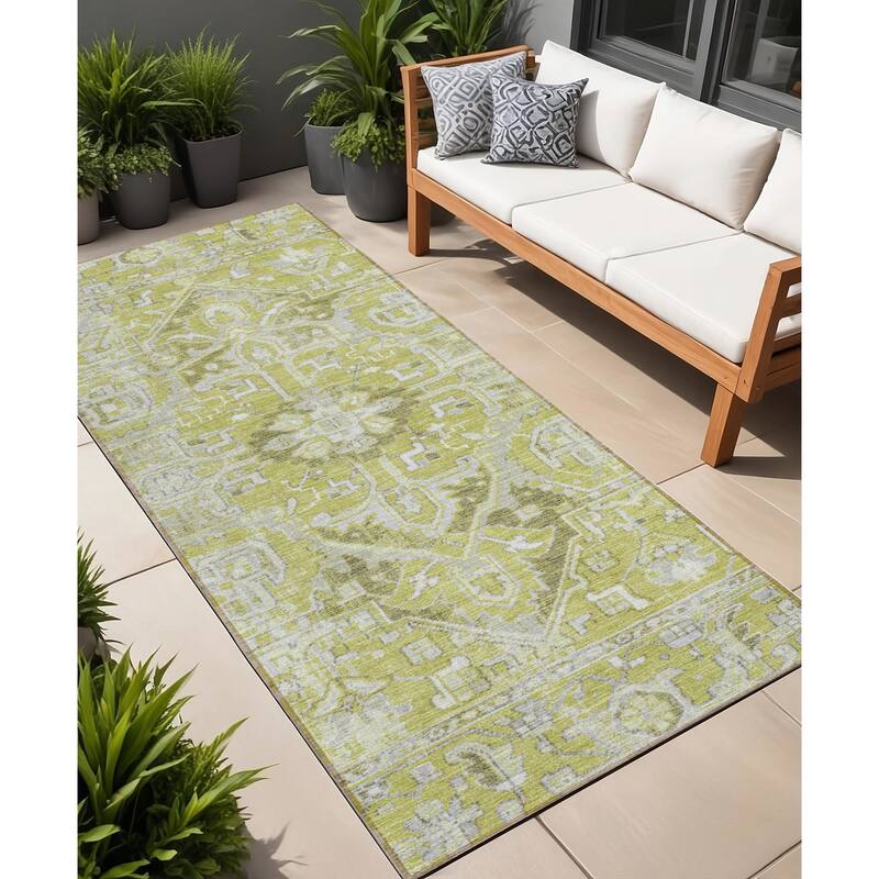 Nave Oriental Weather Resistant Classic Elegance Outdoor Rug - 8' Runner - Green