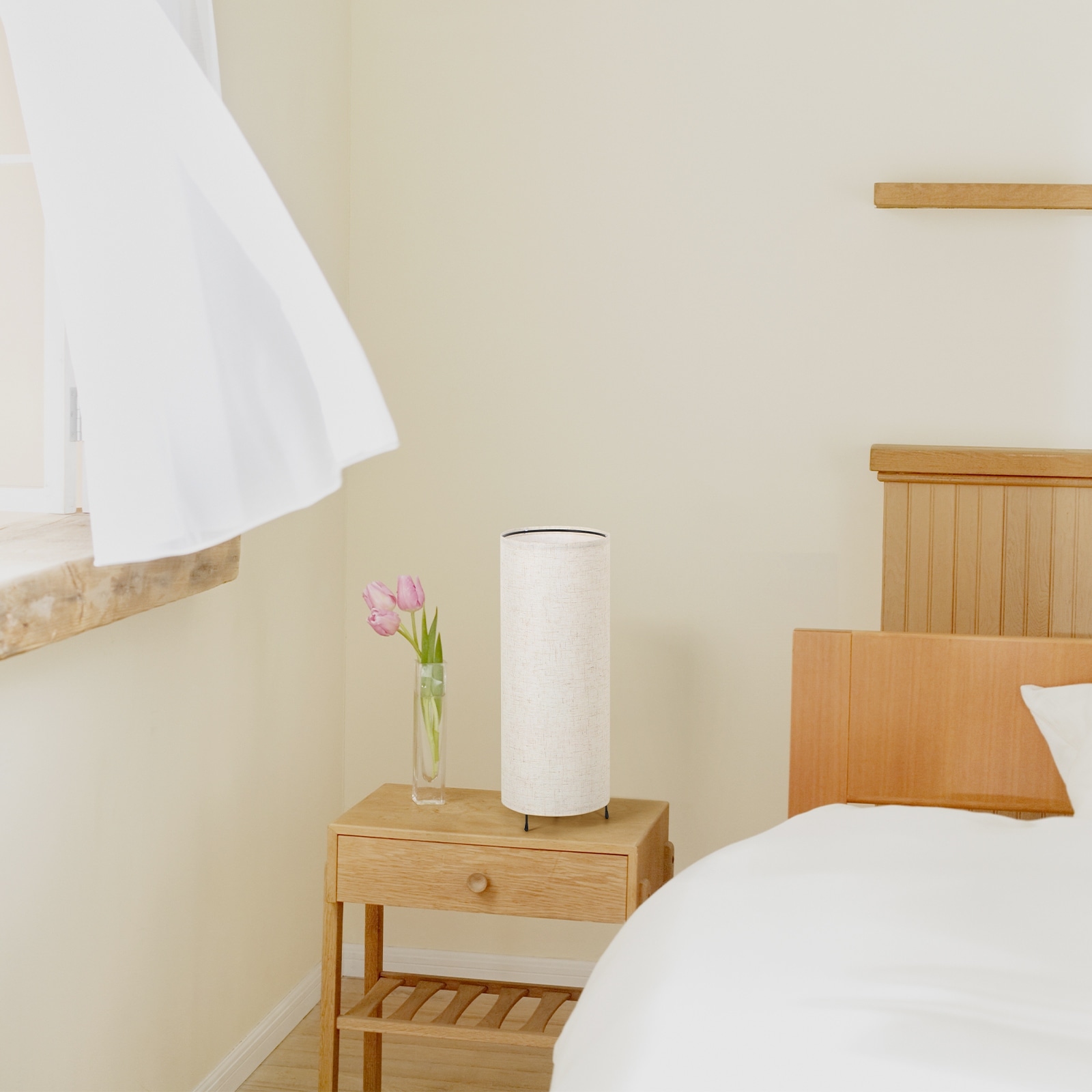 Small outlet bed lamp