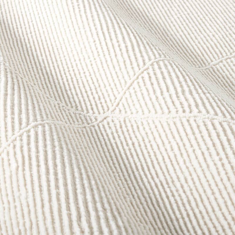 TOWN & COUNTRY LUXE Tretta High-Low Area Rug
