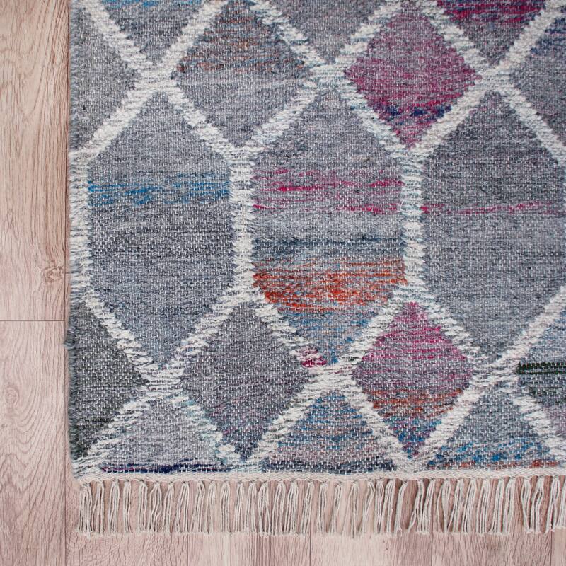 Sevita Hand-Woven Southwestern Jute-Blend Area Rug, White and Blue