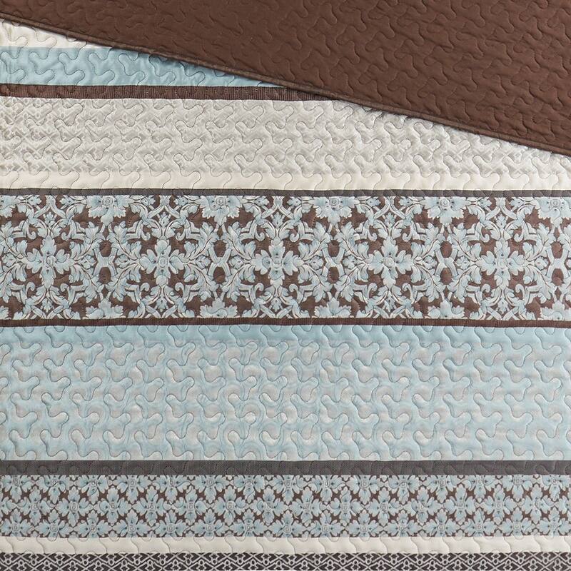 GDF Studio - Princeton 5-Piece Reversible Jacquard Quilt Set with Decorative Pillows