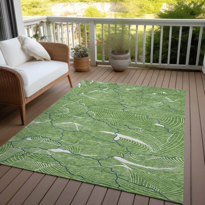 Machine Washable Indoor/ Outdoor Abstract Crackle Chantille Rug
