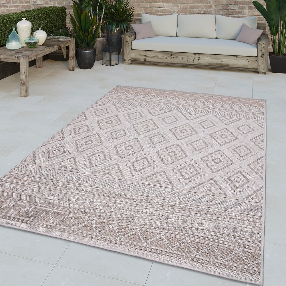 Boho Trellis Outdoor Rug for Patio Modern durable in Beige Cream