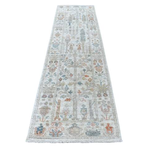 Shahbanu Rugs Soft Velvety Wool Hand Knotted Ivory Oushak Oriental Runner Rug (2'8" x 10'0") - 2'8" x 10'0"