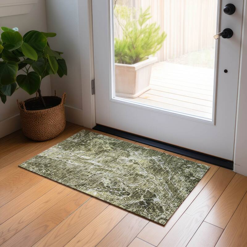 Machine Washable Indoor/ Outdoor Chantille Abstract Watercolor Rug - Taupe - 1'8" x 2'6"